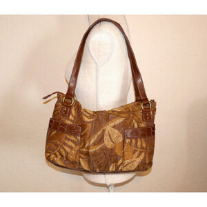 Relic Tapestry Medium Shoulderbag Purse Fall Colors
